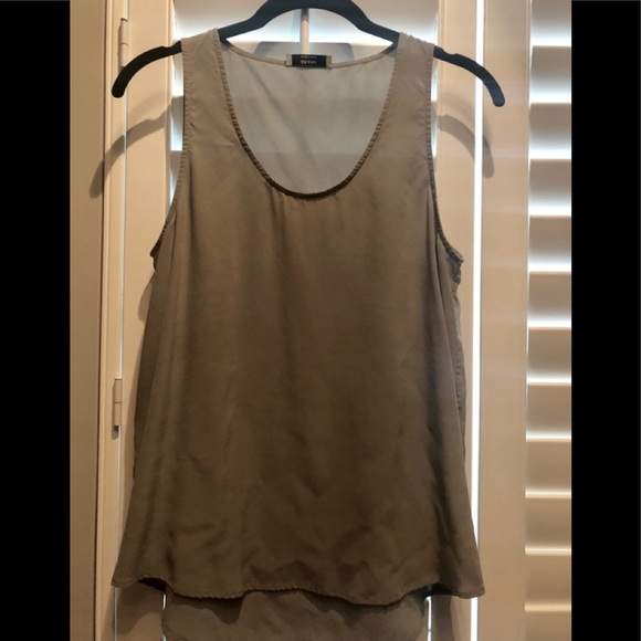 Grana Tops - Grana Silk Shell Tank... NWOT